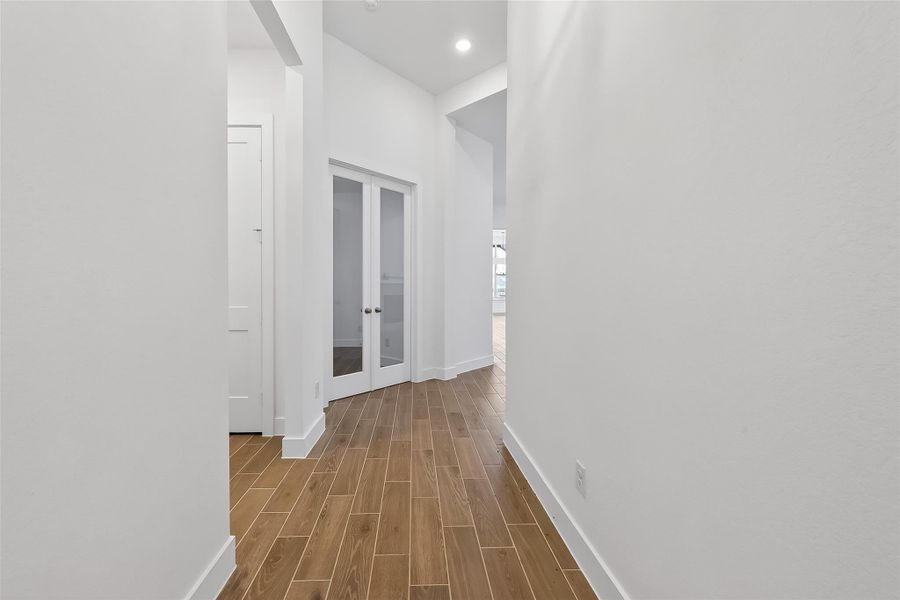 Spacious, unfurnished interior of a new home in Jubilee, Hockley (Image 34).