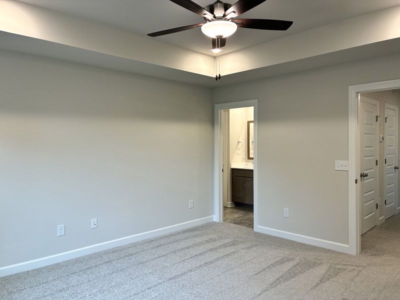 Spacious, unfurnished interior of a new home in Miller Park, Greenville (Image 18).