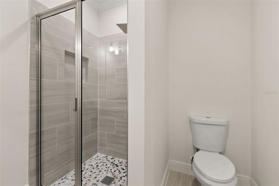 Furnished interior view inside a new home in , Belleview (Image 11).