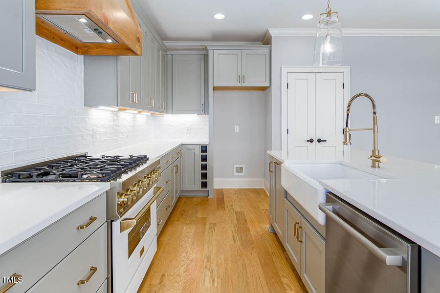 20 Water Willow Lni nterior-5