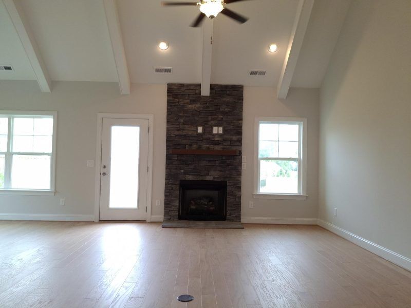 Spacious, unfurnished interior of a new home in Weybridge, Burlington (Image 35).