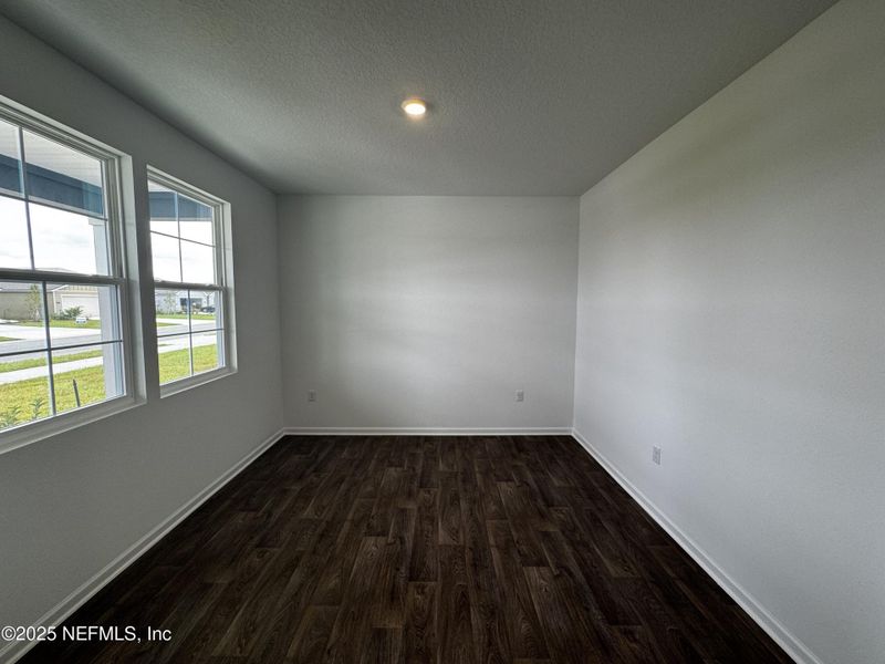 Spacious, unfurnished interior of a new home in The Arbors, Jacksonville (Image 24).