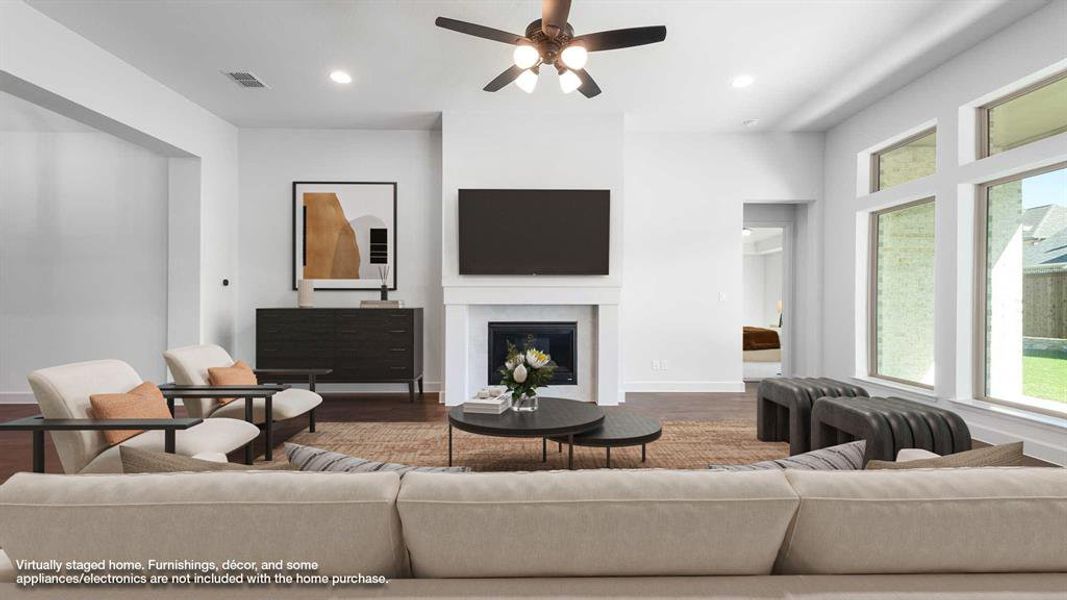 Furnished interior view inside a new home in North Sky 65', Celina (Image 7). Furnished interior view inside a new home in North Sky 65', Celina (Image 7).