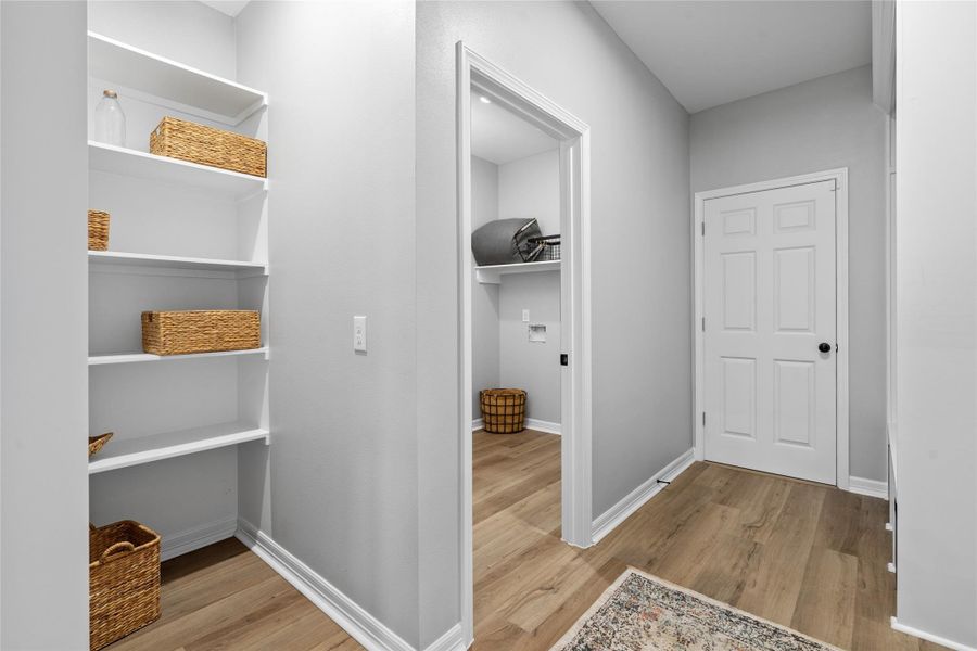 Image 6 of a home in .