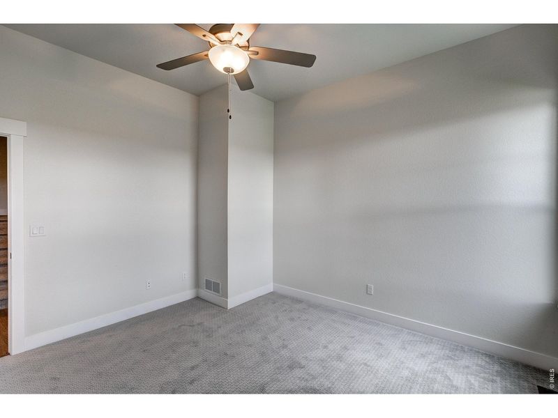 Spacious, unfurnished interior of a new home in The Lakes at Centerra - The Shores, Loveland (Image 23).