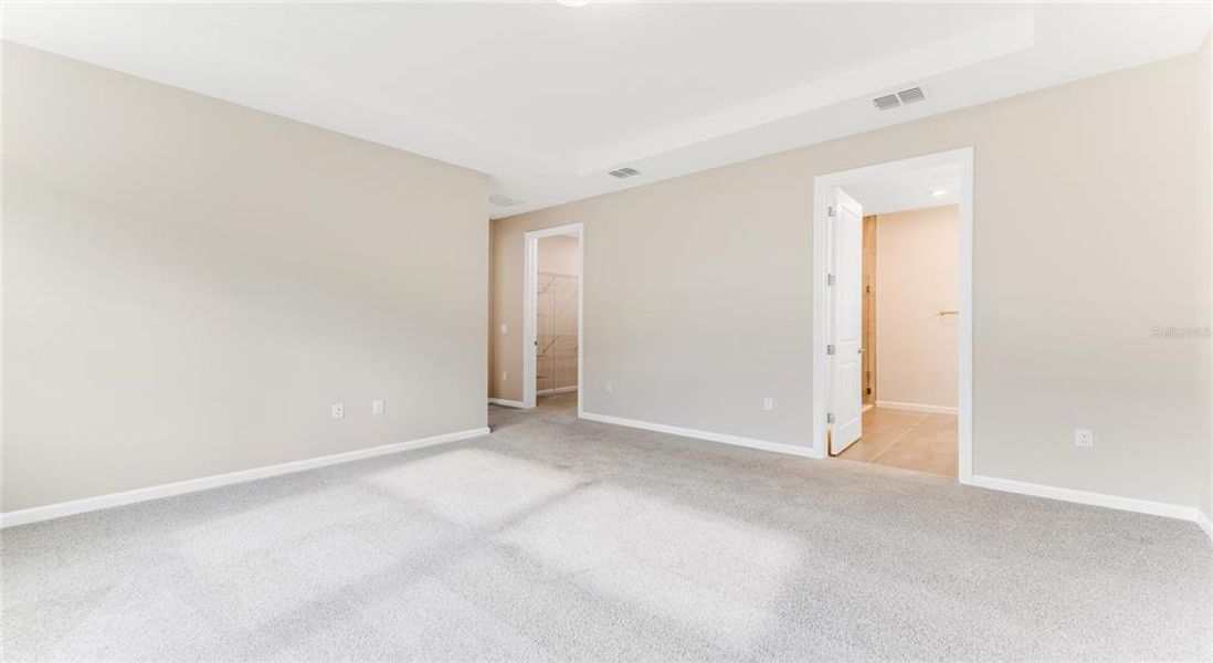 Spacious, unfurnished interior of a new home in Cresswind DeLand, Deland (Image 14).