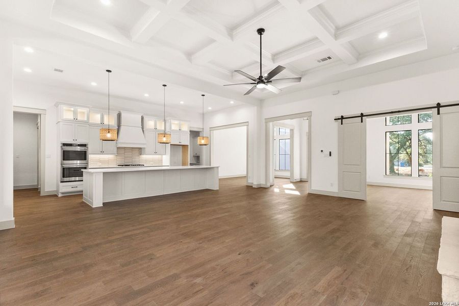 Spacious, unfurnished interior of a new home in , Canyon Lake (Image 14). Spacious, unfurnished interior of a new home in , Canyon Lake (Image 14).