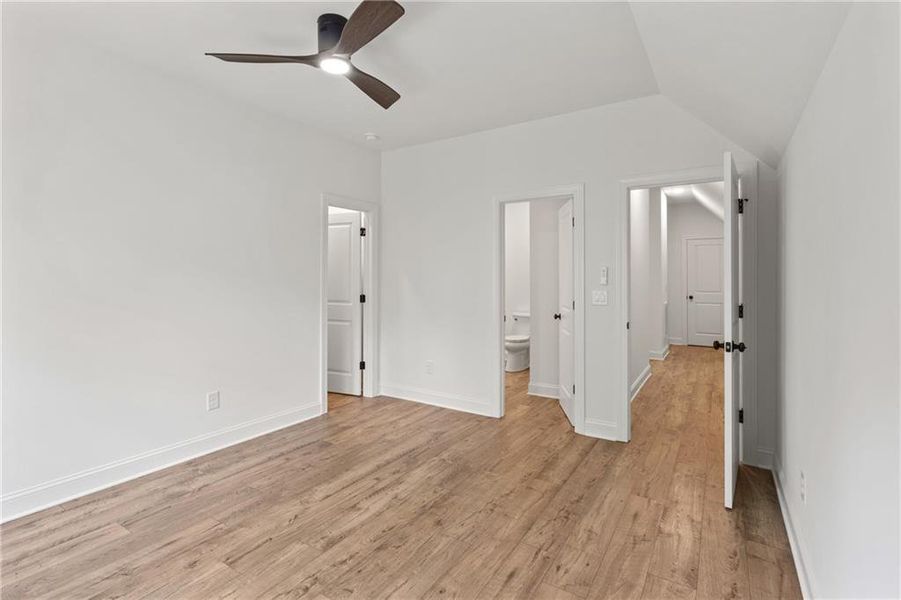Spacious, unfurnished interior of a new home in , Dahlonega (Image 25). Spacious, unfurnished interior of a new home in , Dahlonega (Image 25).