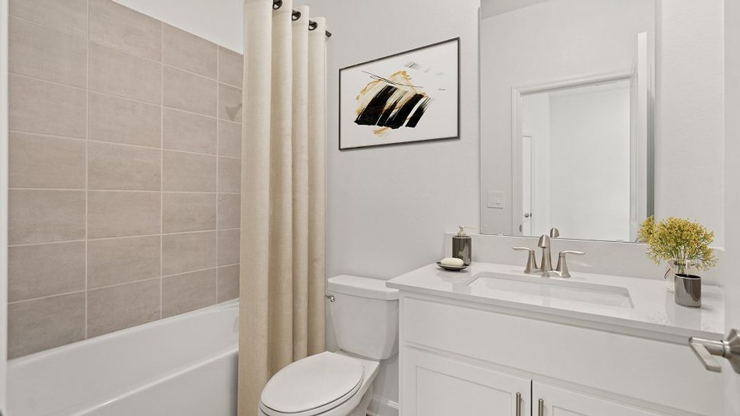 3014 Alexander Palm Bath3 F2 7 28 25