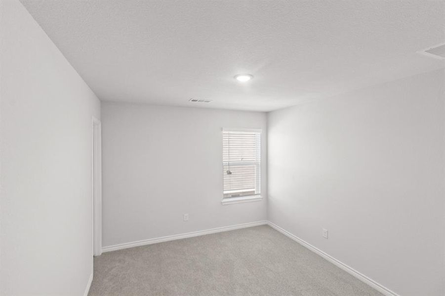 Spacious, unfurnished interior of a new home in Retreat at Fossil Creek, Fort Worth (Image 13). Spacious, unfurnished interior of a new home in Retreat at Fossil Creek, Fort Worth (Image 13).
