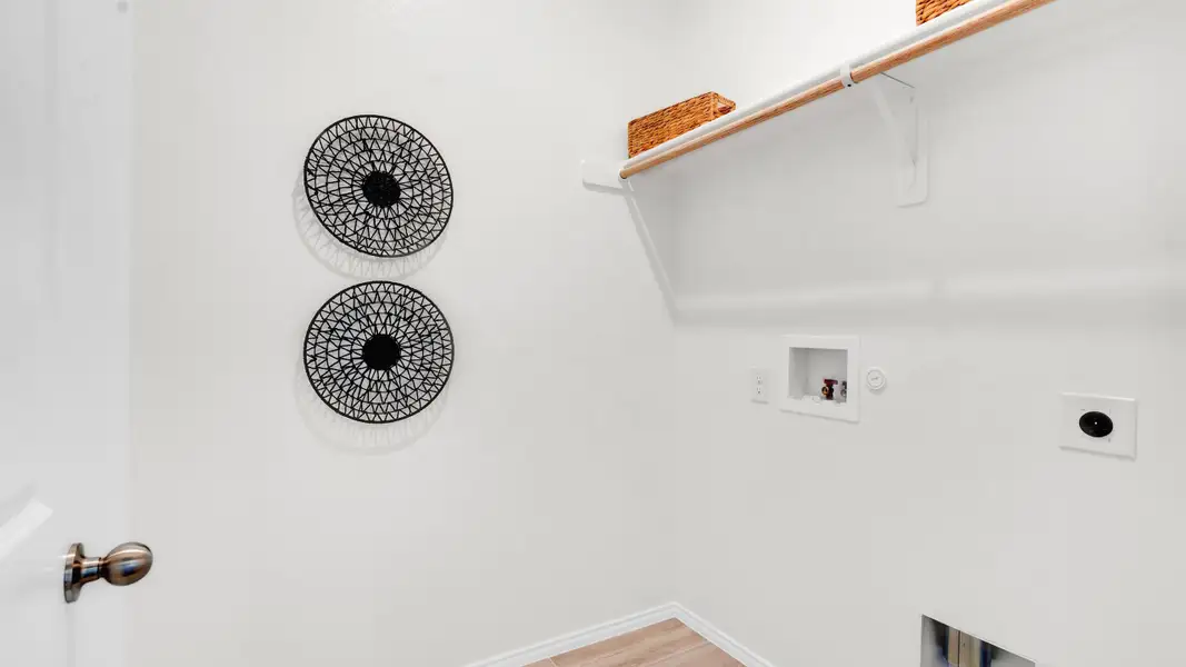 Representative unfurnished interior of a home built from the Concept 1991 by Risewell Homes in Silo Mills, Joshua (Image 20).