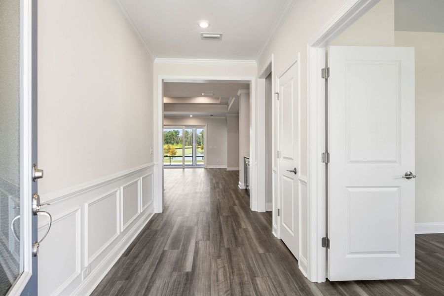 Spacious, unfurnished interior of a new home in Del Webb Savannah at Heartwood, Richmond Hill (Image 38).