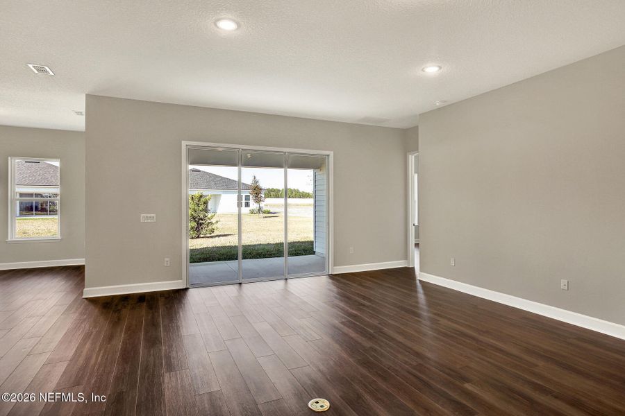 Spacious, unfurnished interior of a new home in , Flagler Beach (Image 13).