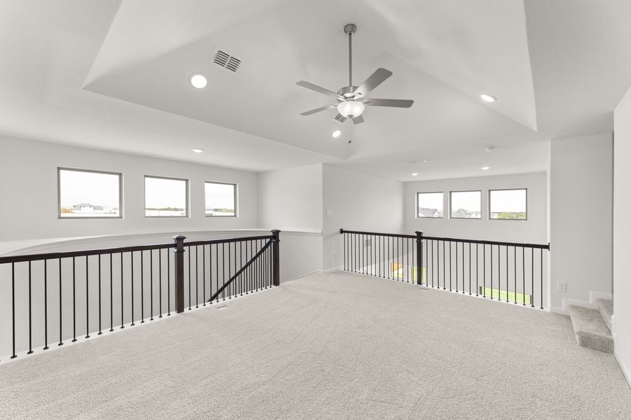 Spacious, unfurnished interior of a new home in Sutton Fields, Celina (Image 26).