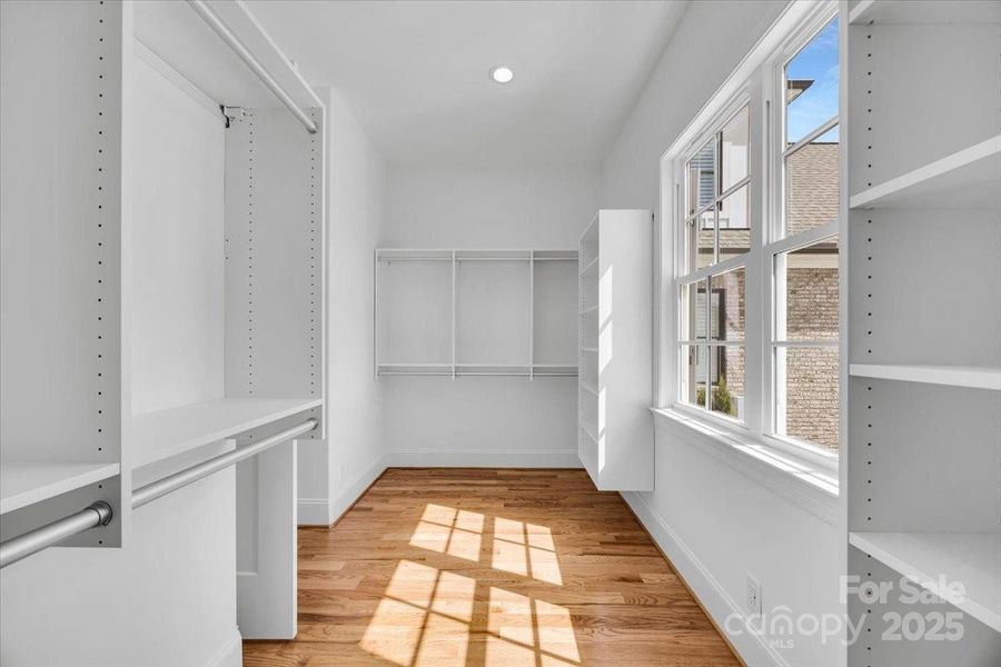 Image 39 of a home in .