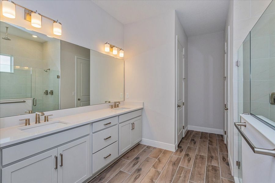 New Home in Orlando, FL.  - Slide 14