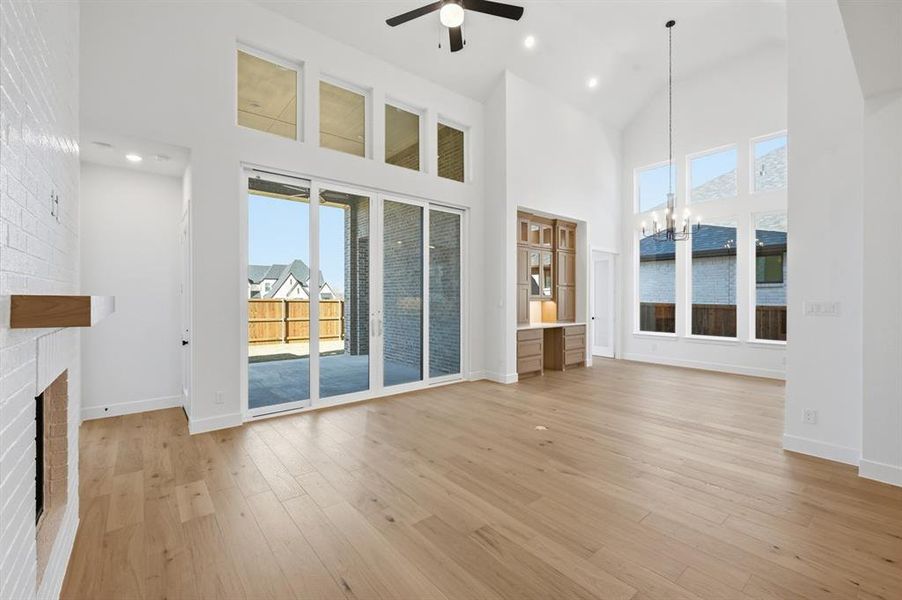 Spacious, unfurnished interior of a new home in Sandbrock Ranch: 70ft. lots, Aubrey (Image 12).