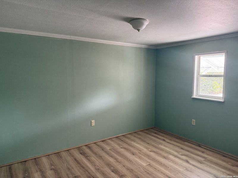 Spacious, unfurnished interior of a new home in , Beeville (Image 8).