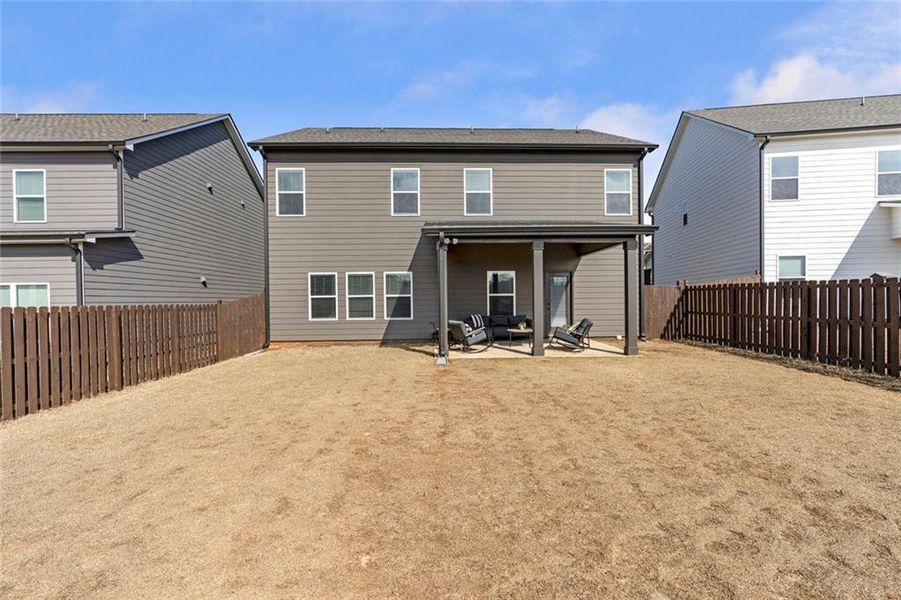 Exterior details and patio area of a home in , Gainesville (Image 26).