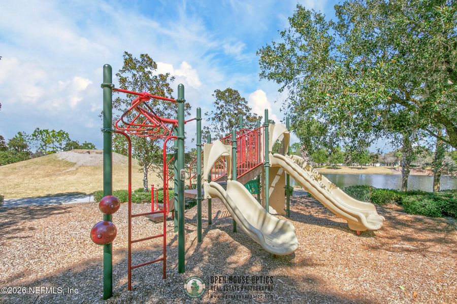 Community amenities in , St. Johns (Image 69).