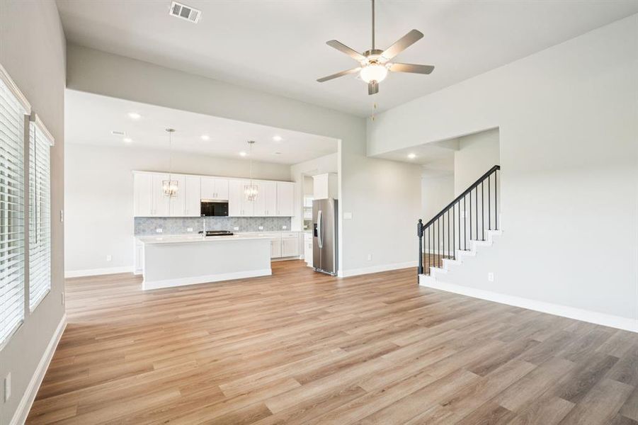 Spacious, unfurnished interior of a new home in Lakehaven - Premier Series, Farmersville (Image 28).