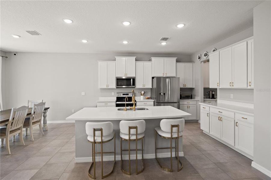 Furnished interior view inside a new home in , Wesley Chapel (Image 12).