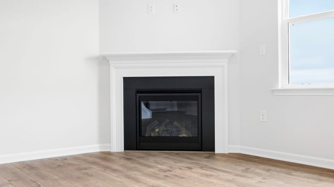 Spacious, unfurnished interior of a new home in Baxter Village, Boiling Springs (Image 21).