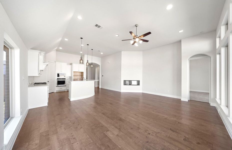 Image 31 of a home in Bridgeland 50'. Image 31 of a home in Bridgeland 50'.