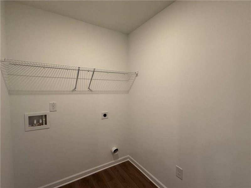 Spacious, unfurnished interior of a new home in Leydenview, Mableton (Image 41).