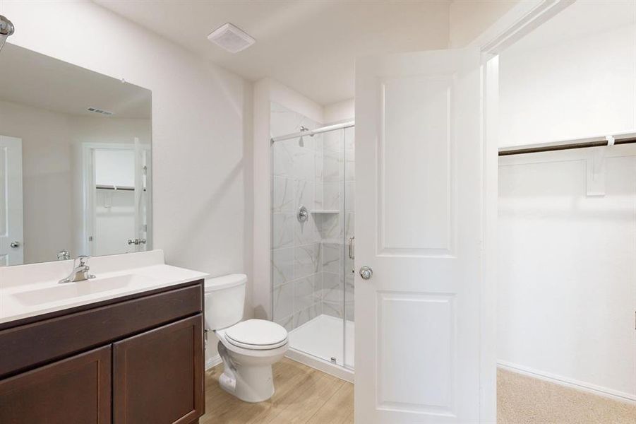 Furnished interior view inside a new home in Verandah, Royse City (Image 10).
