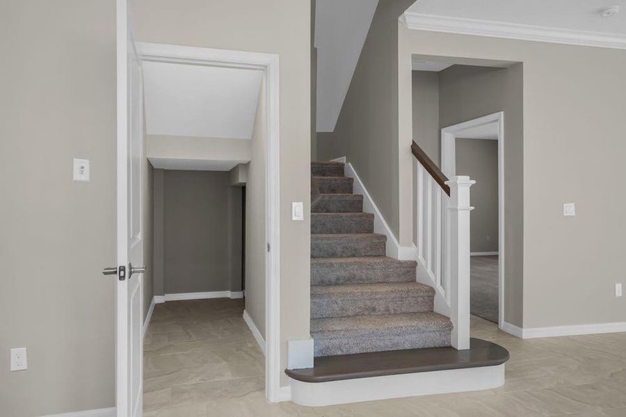 621 SE Ranch Oak Circle ~ Ready Now