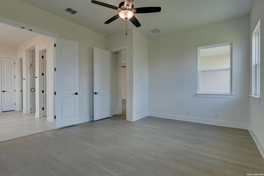 Spacious, unfurnished interior of a new home in Megan's Landing, Castroville (Image 13).