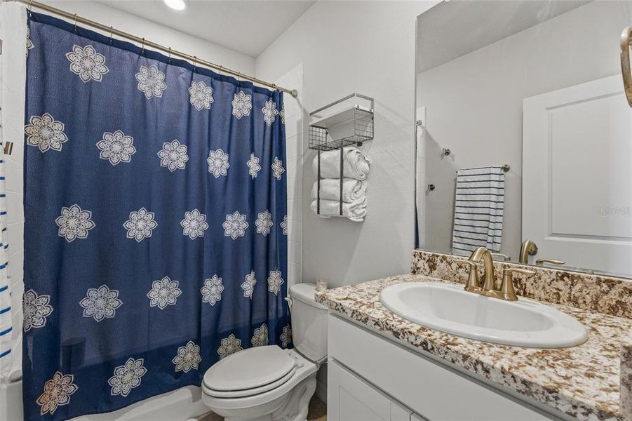 Furnished interior view inside a new home in Evergreen, Bradenton (Image 14).