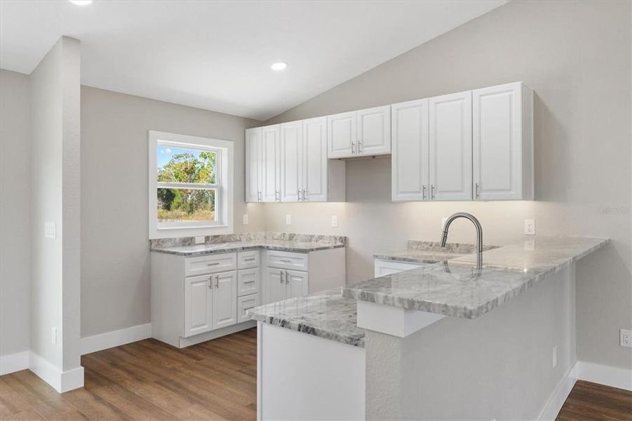 Furnished interior view inside a new home in , Ocklawaha (Image 10).