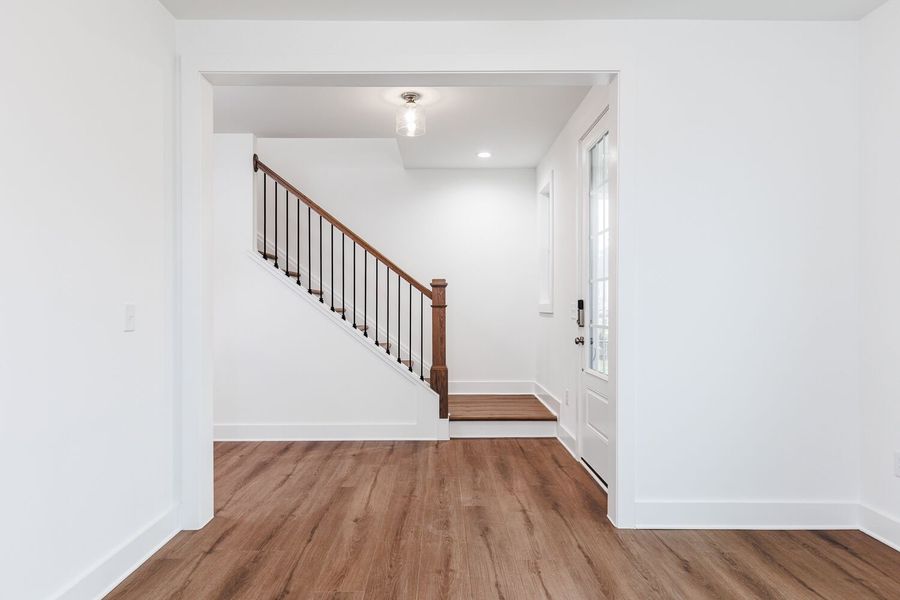 Spacious, unfurnished interior of a new home in High Grove Oaks, Fuquay Varina (Image 25).