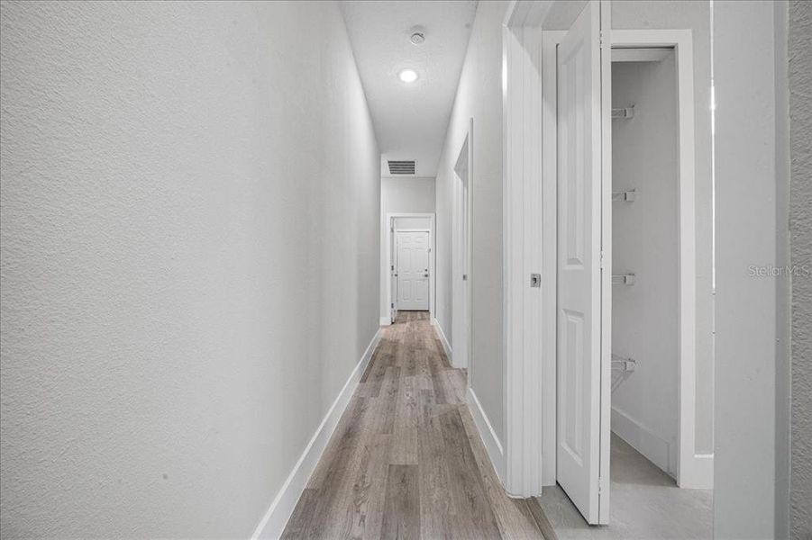 Spacious, unfurnished interior of a new home in , Ocala (Image 36).