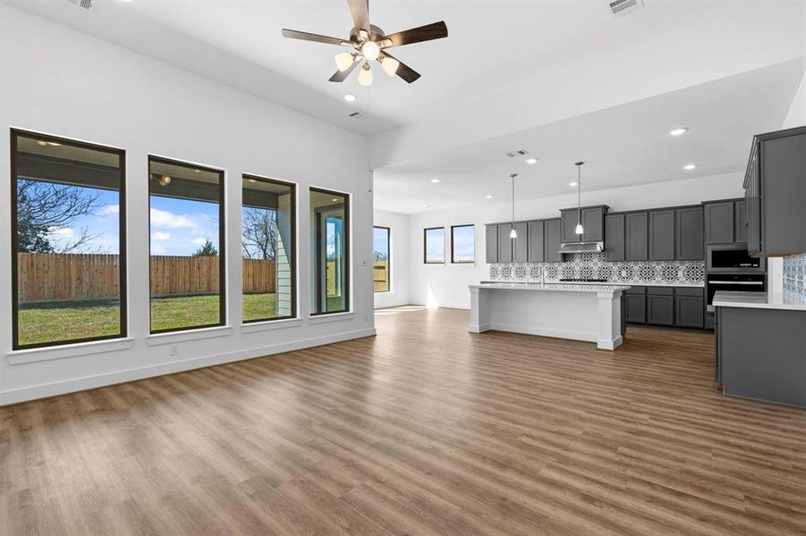 Hill Country - Kitchen
