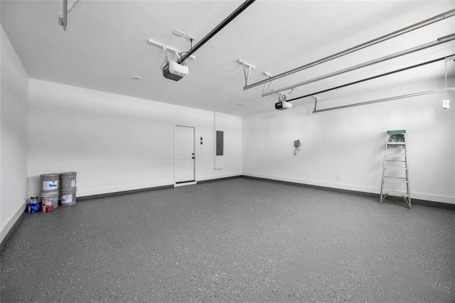 Spacious, unfurnished interior of a new home in , Monroe (Image 40).