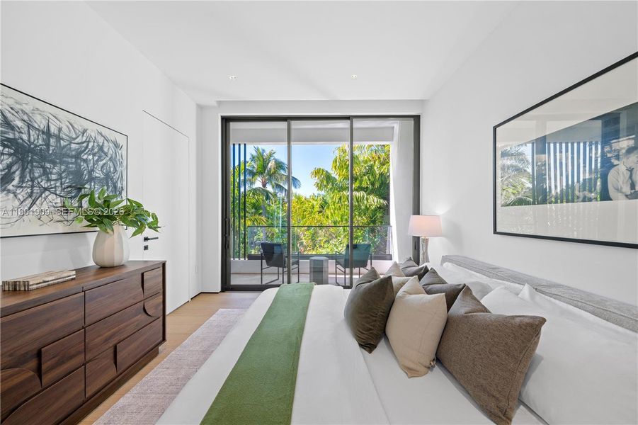 Furnished interior view inside a new home in , Miami Beach (Image 14).