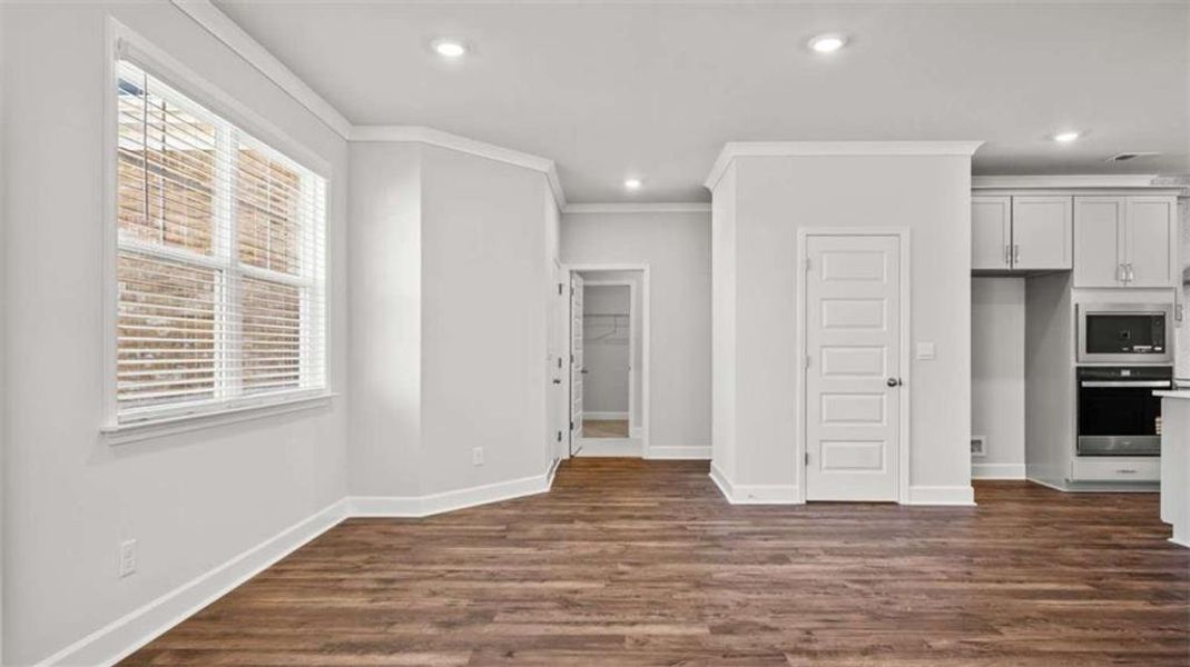 Spacious, unfurnished interior of a new home in Evergreen Crossing, Locust Grove (Image 14).