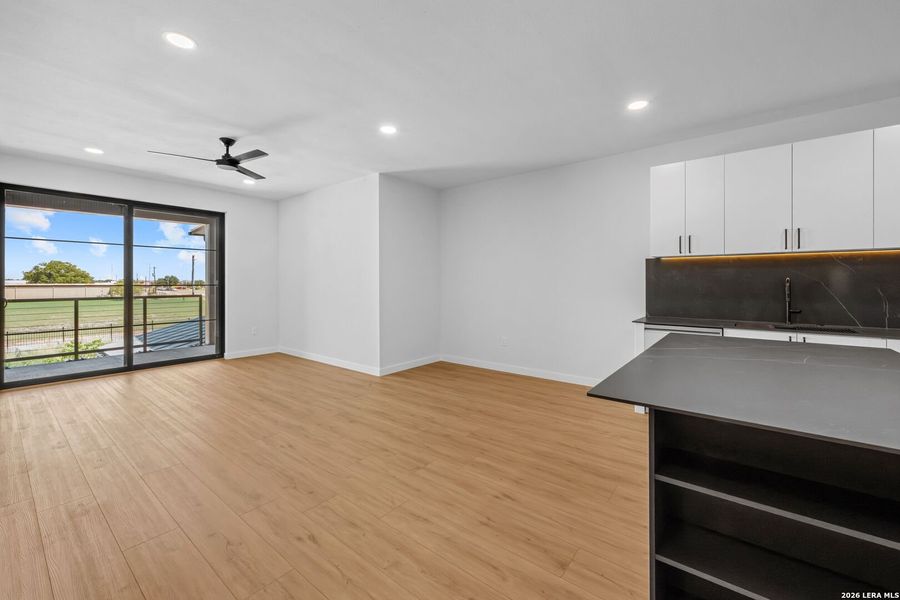 Spacious, unfurnished interior of a new home in , New Braunfels (Image 24). Spacious, unfurnished interior of a new home in , New Braunfels (Image 24).
