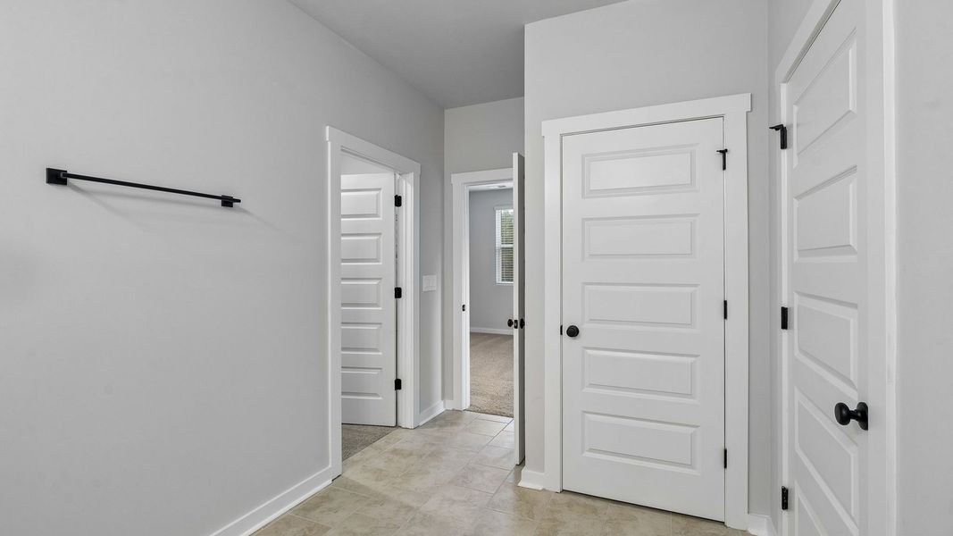 Spacious, unfurnished interior of a new home in Reserve at Hickory Ridge, Columbia (Image 42).