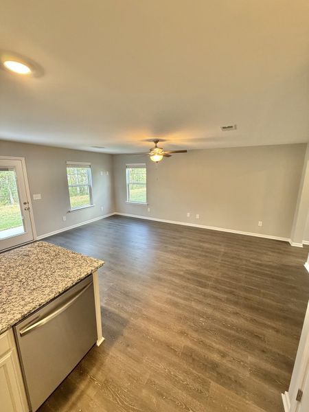 Image 9 of a home in Stone Fort Meadows. Image 9 of a home in Stone Fort Meadows.