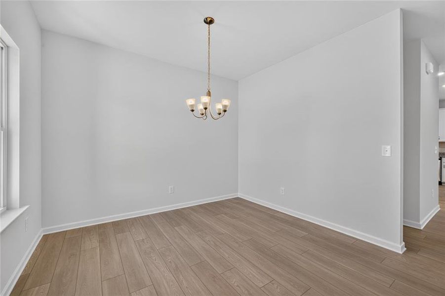 Spacious, unfurnished interior of a new home in Southbend, Rome (Image 45).