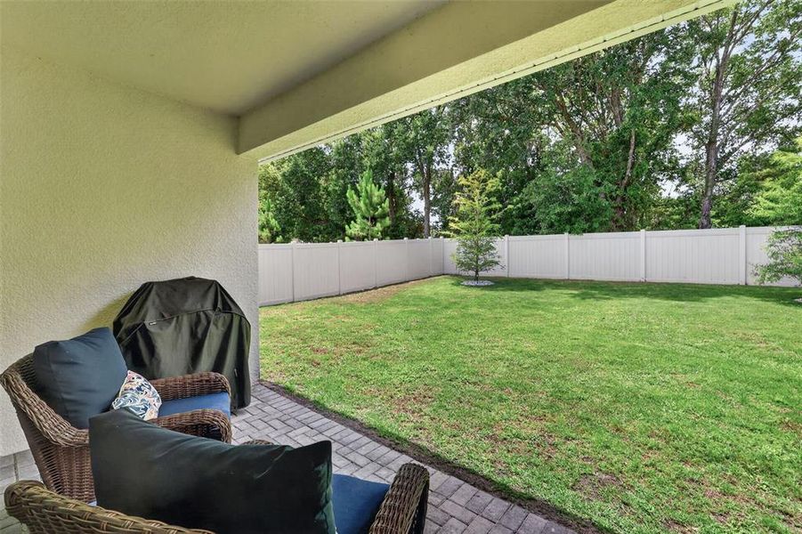 Exterior details and patio area of a home in , Mount Dora (Image 3).