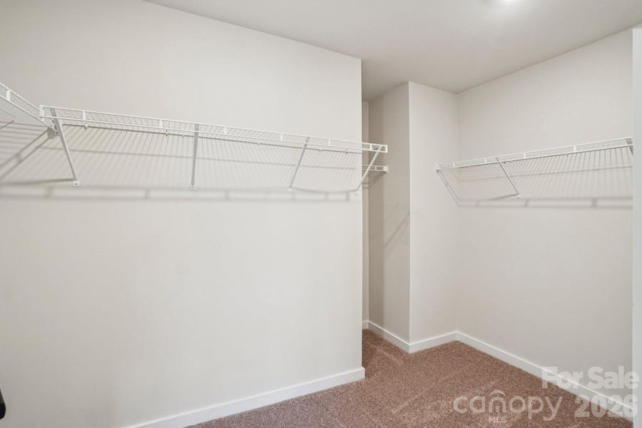 Spacious, unfurnished interior of a new home in Knights Bridge, Richburg (Image 7).