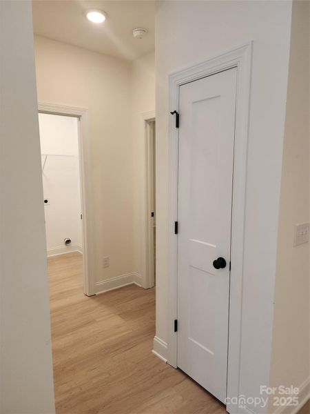 Image 21 of a home in .