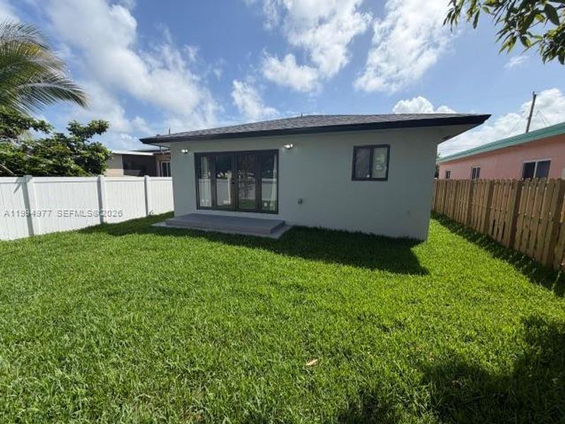 Exterior details and patio area of a home in , Hallandale Beach (Image 16).