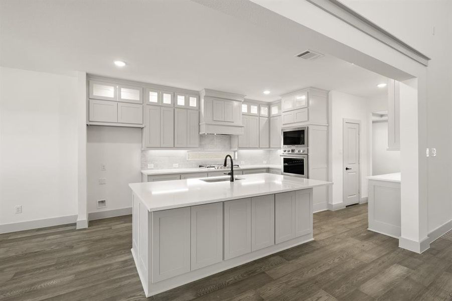 7047 Capanna- Kitchen-1