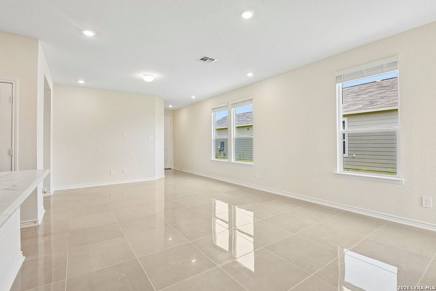 Spacious, unfurnished interior of a new home in Woodside Farms, Seguin (Image 38). Spacious, unfurnished interior of a new home in Woodside Farms, Seguin (Image 38).